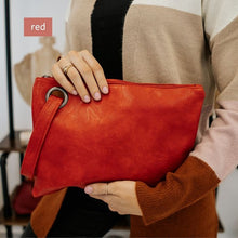 Load image into Gallery viewer, Essential Clutch