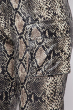 Load image into Gallery viewer, Snake Print Joggers

